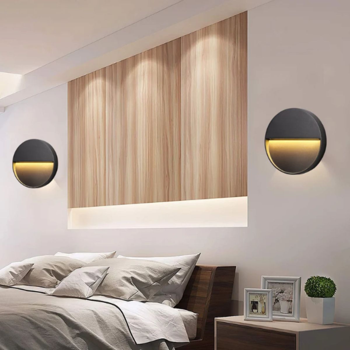 Modern Circular Wall Mounted Light For Hallways And Staircases