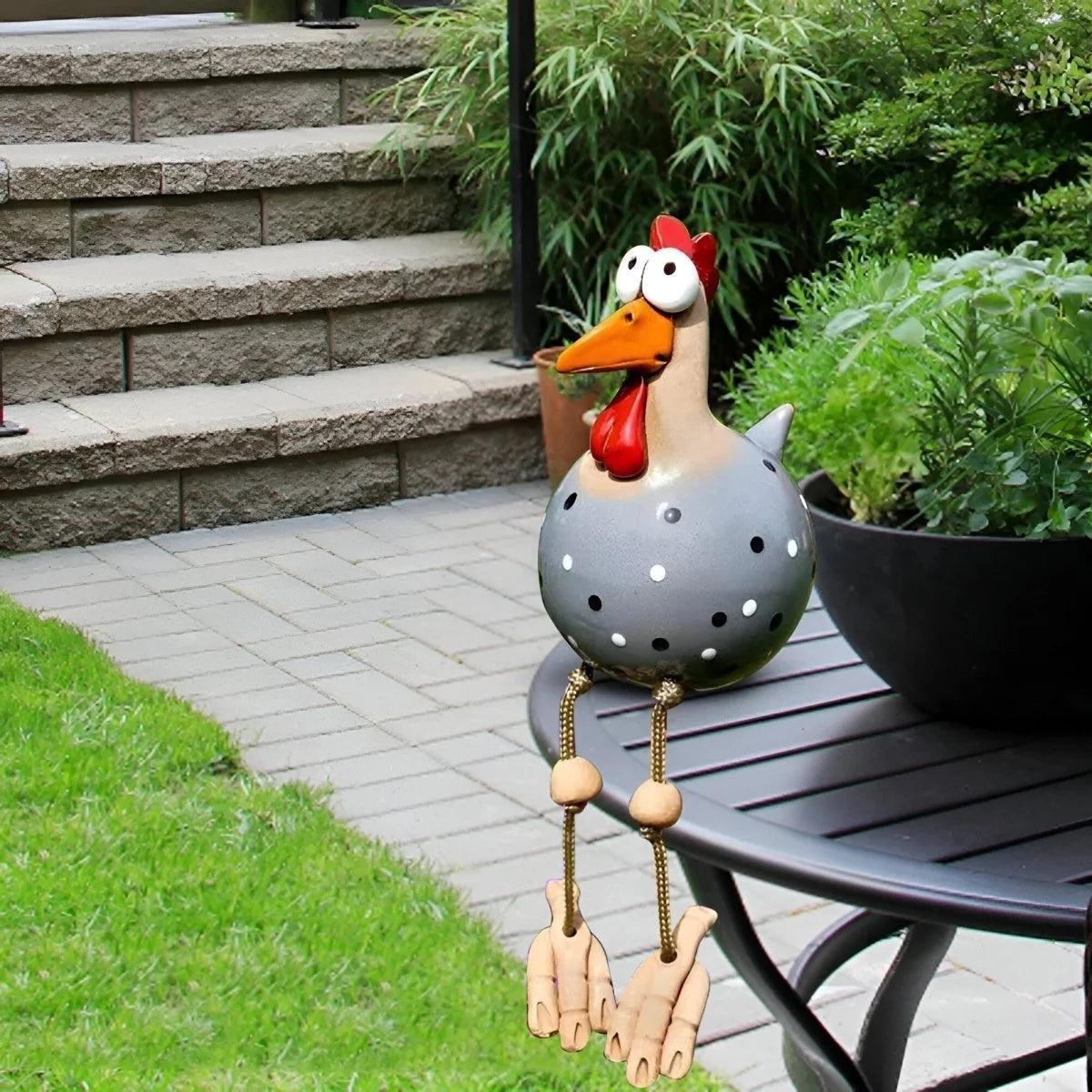 Chicken Garden Statue With Googly Eyes For Funny Lawn Ornament