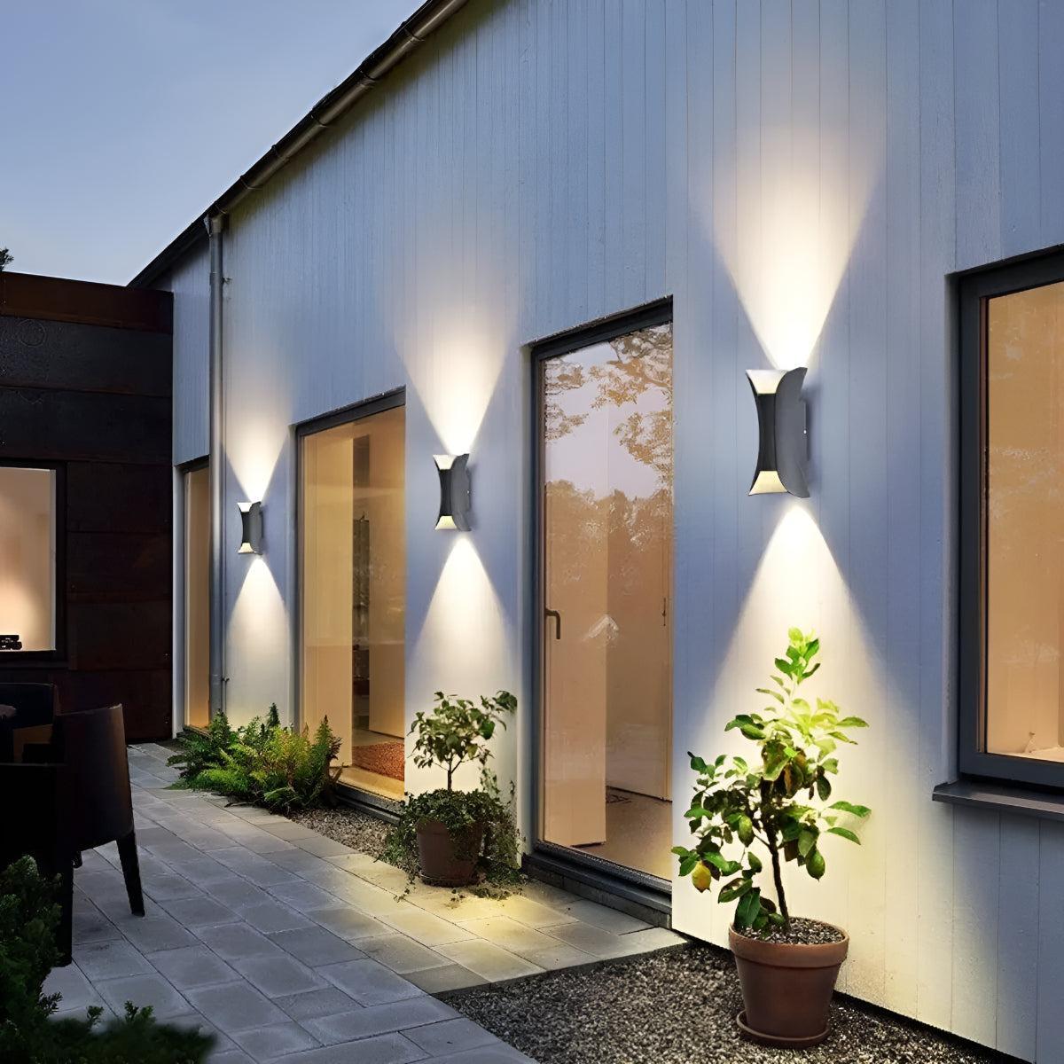 Curved Outdoor Wall Light With Up and Down Fixture