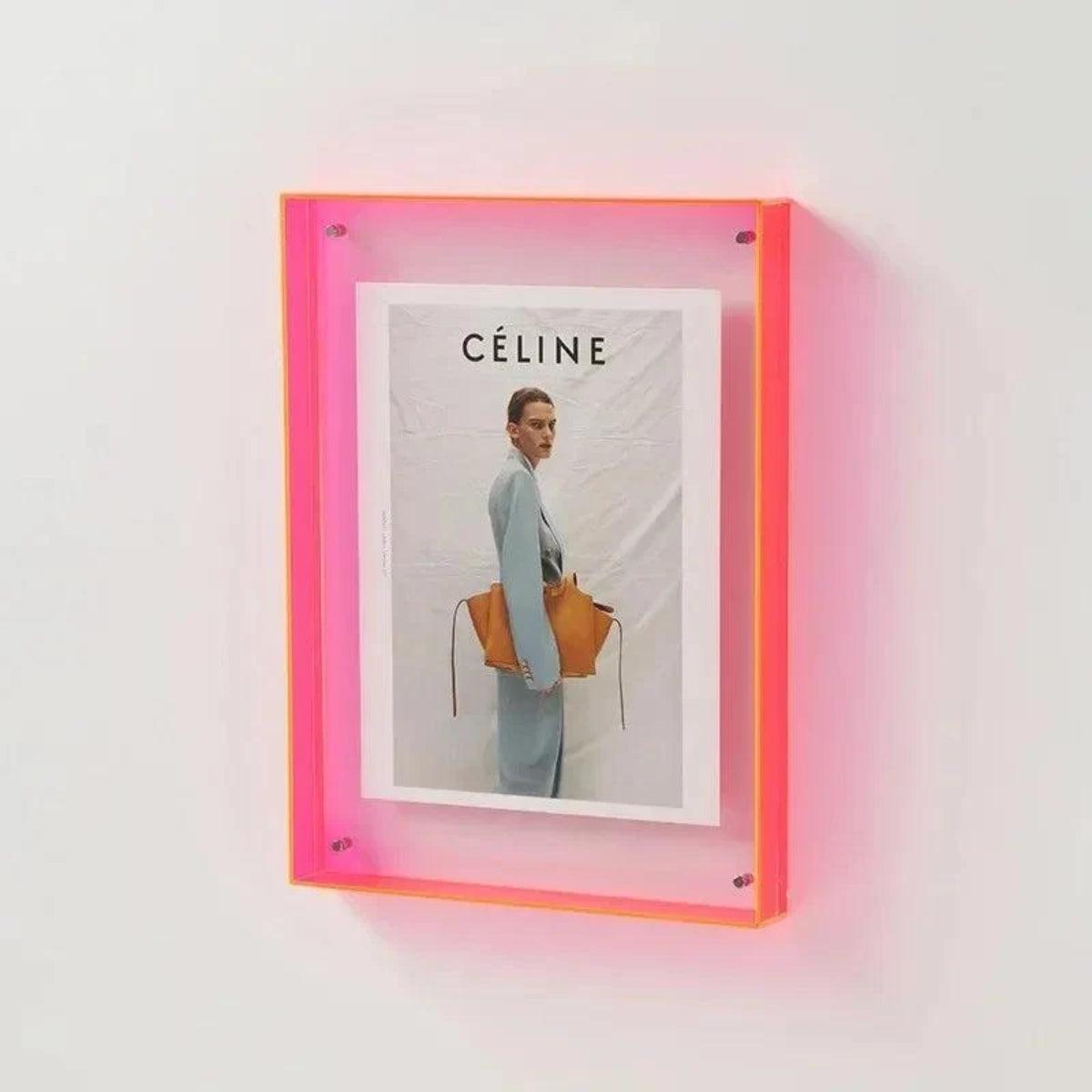 Gallery Wall Picture Frame Display With Vibrant Edge For Framed Photos And Posters
