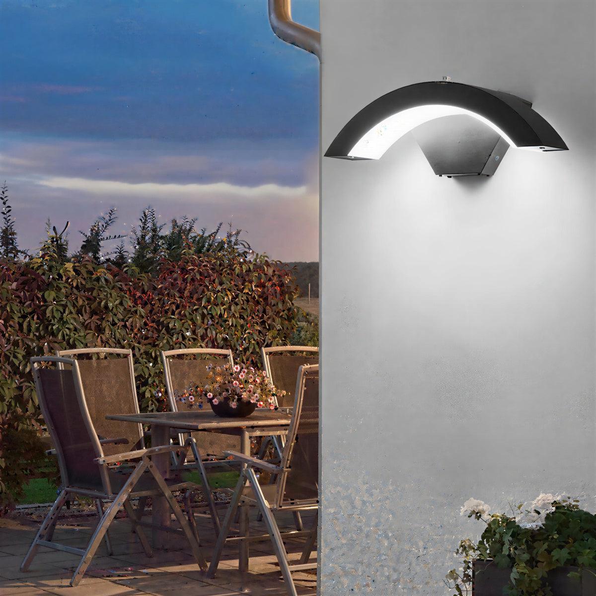 Modern Outdoor Curved Wall Light for Porch or Patio or Garden