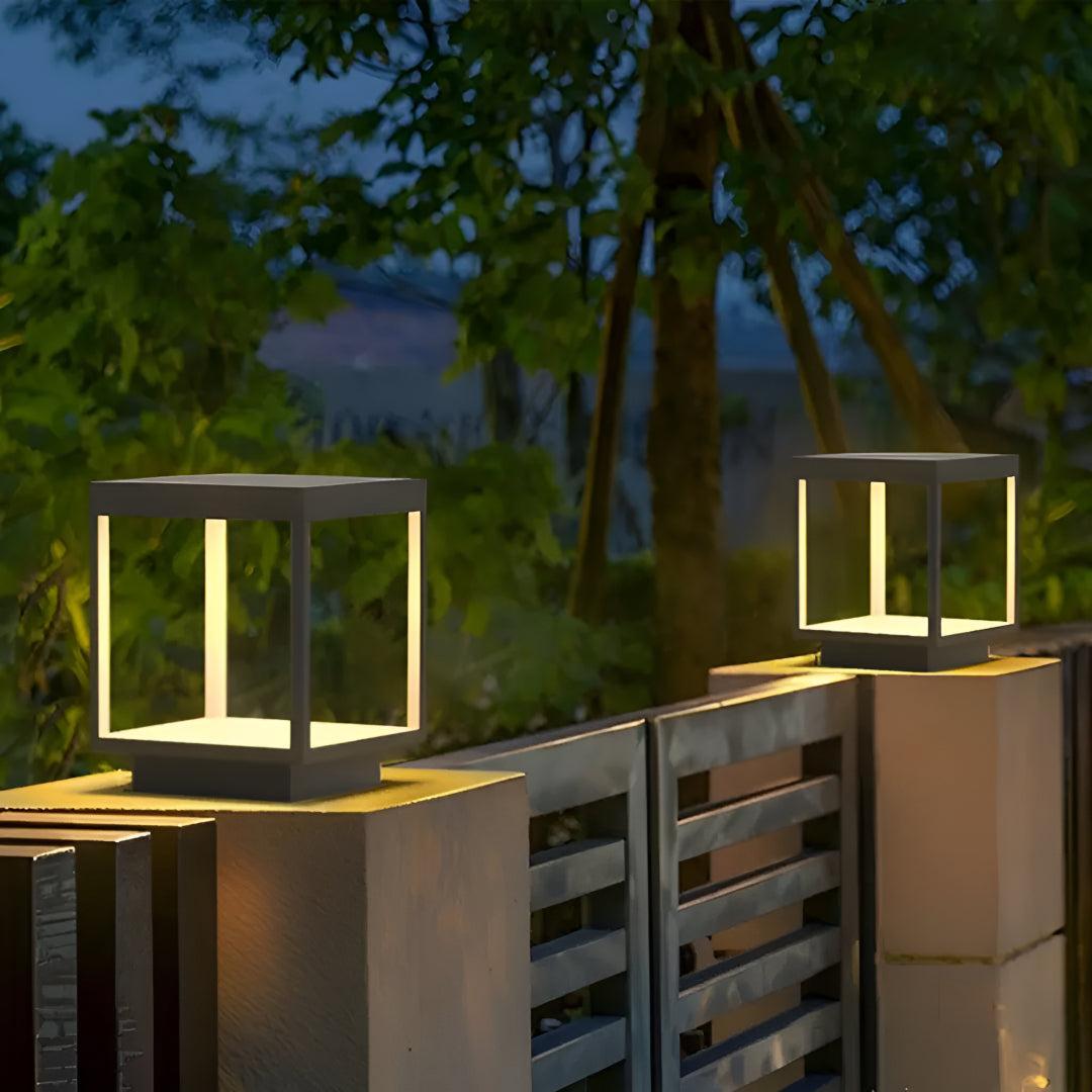 Modern Outdoor Solar Post Light With Open Frame Design