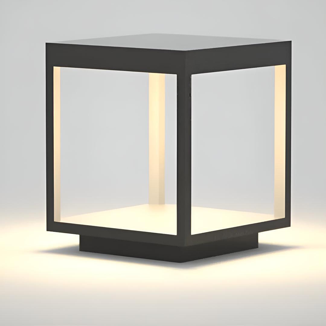 Modern Outdoor Solar Post Light With Open Frame Design