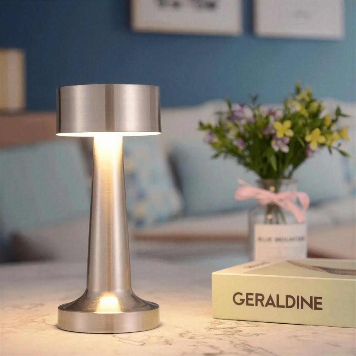 Restaurant Cordless Rechargeable Table Lamp With Touch Dimming