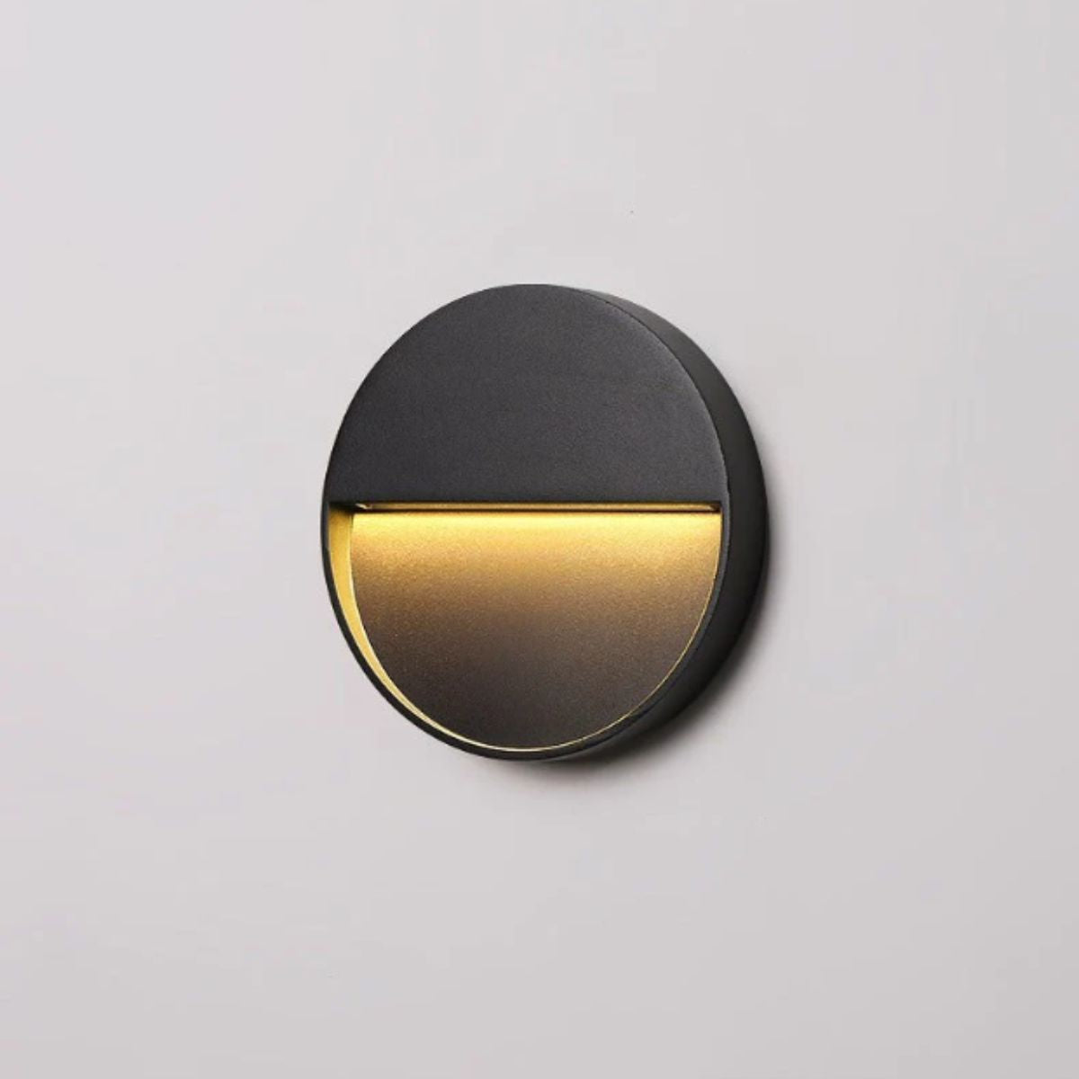Modern Circular Wall Mounted Light For Hallways And Staircases