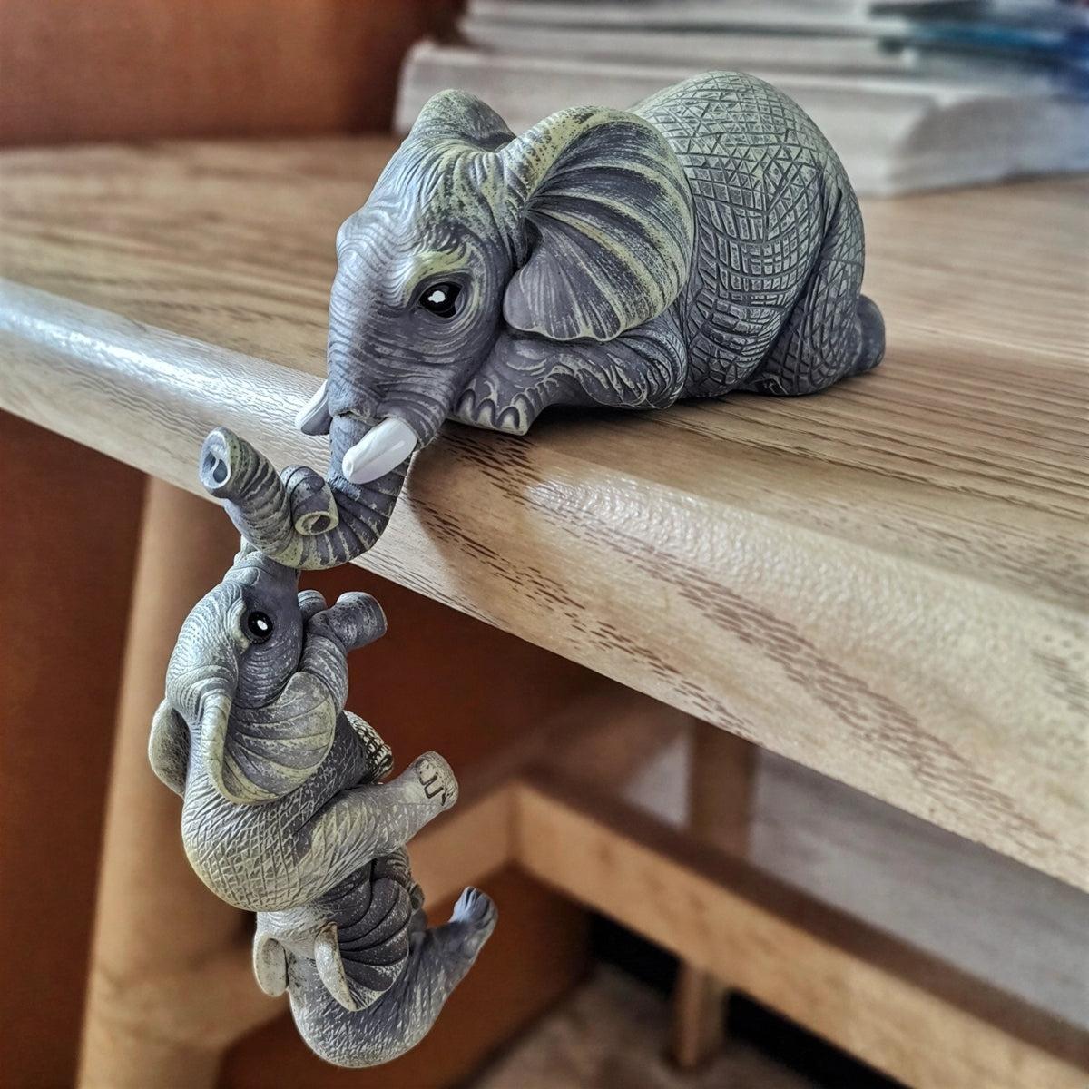 Animal Mother And Baby Elephant Hanging Mantlepiece Decor Figurines