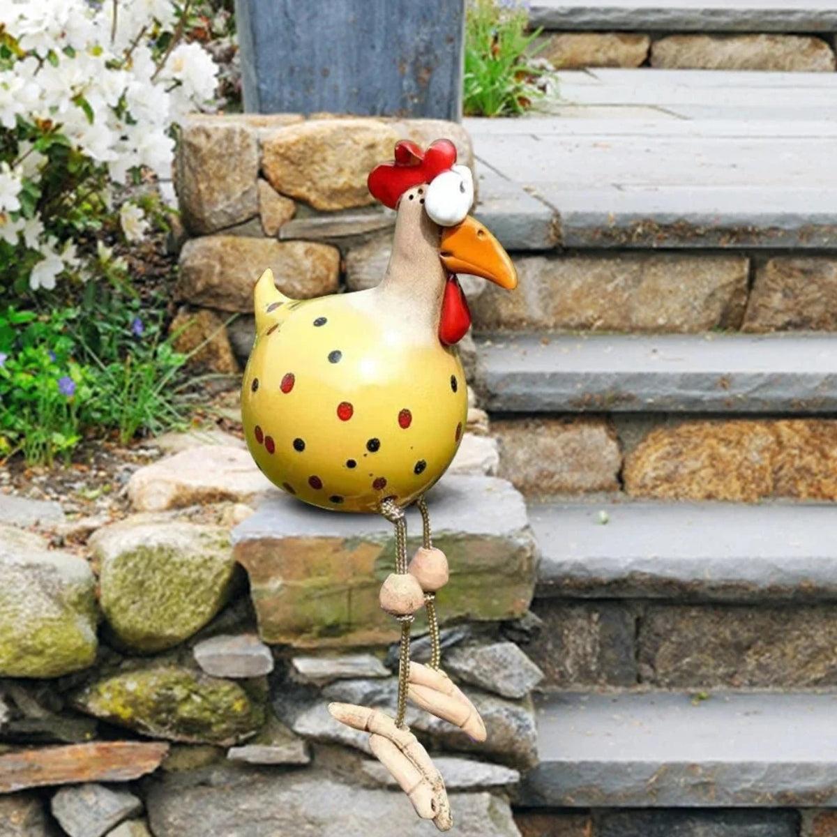 Chicken Garden Statue With Googly Eyes For Funny Lawn Ornament