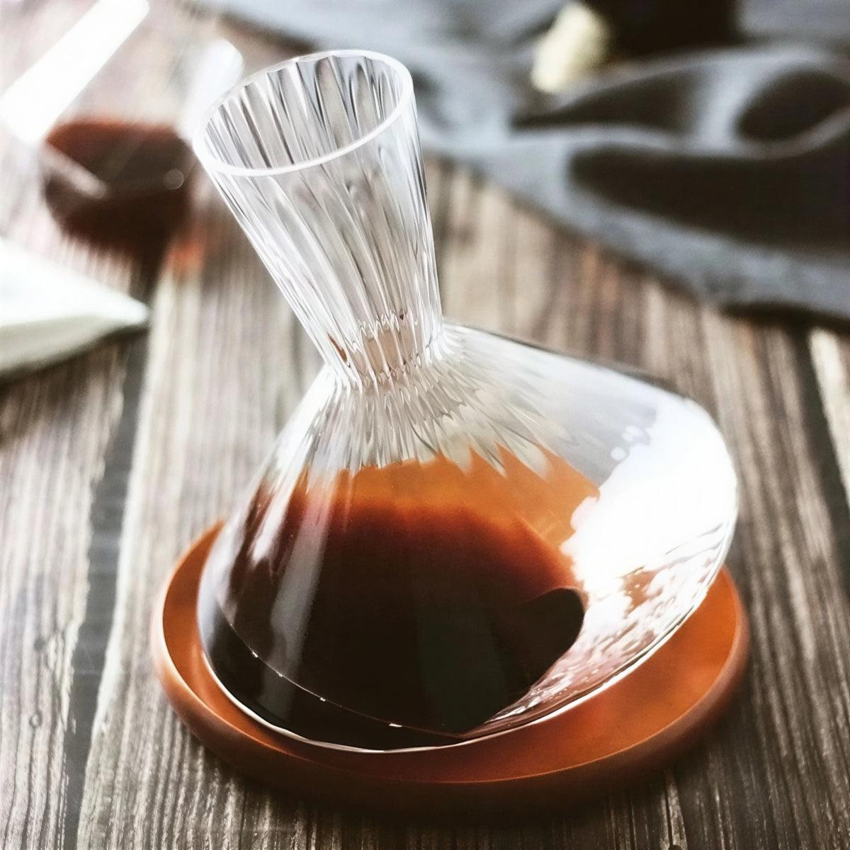 Crystal Glass Rotating Wine Decanter Carafe