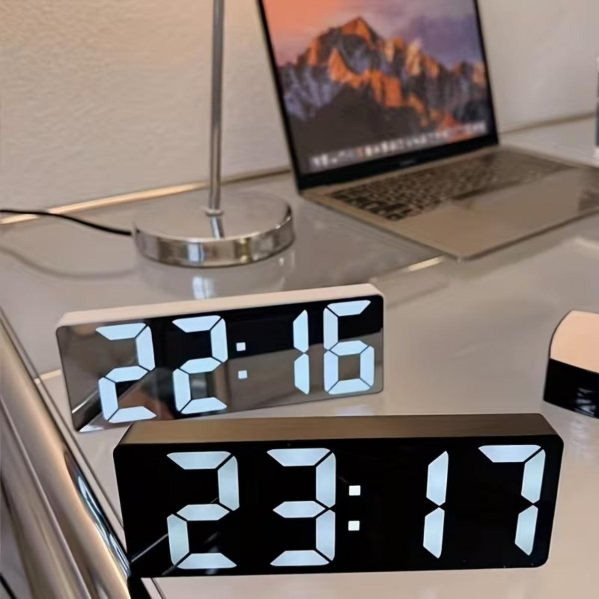 Digital Alarm Clock With Mirrored Screen