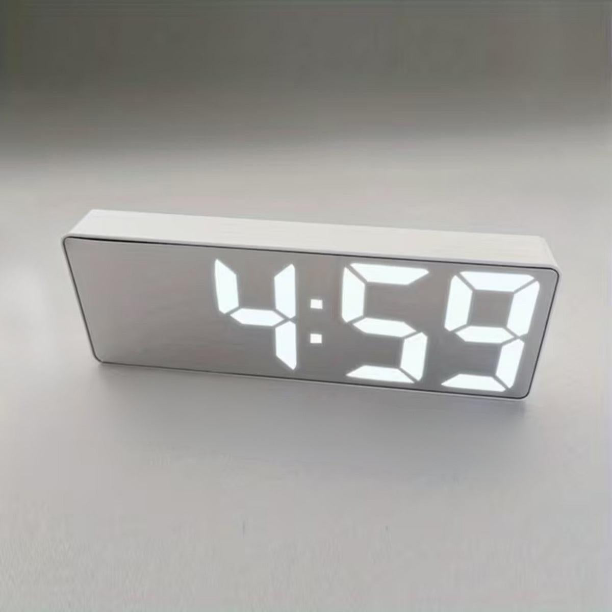 Digital Alarm Clock With Mirrored Screen