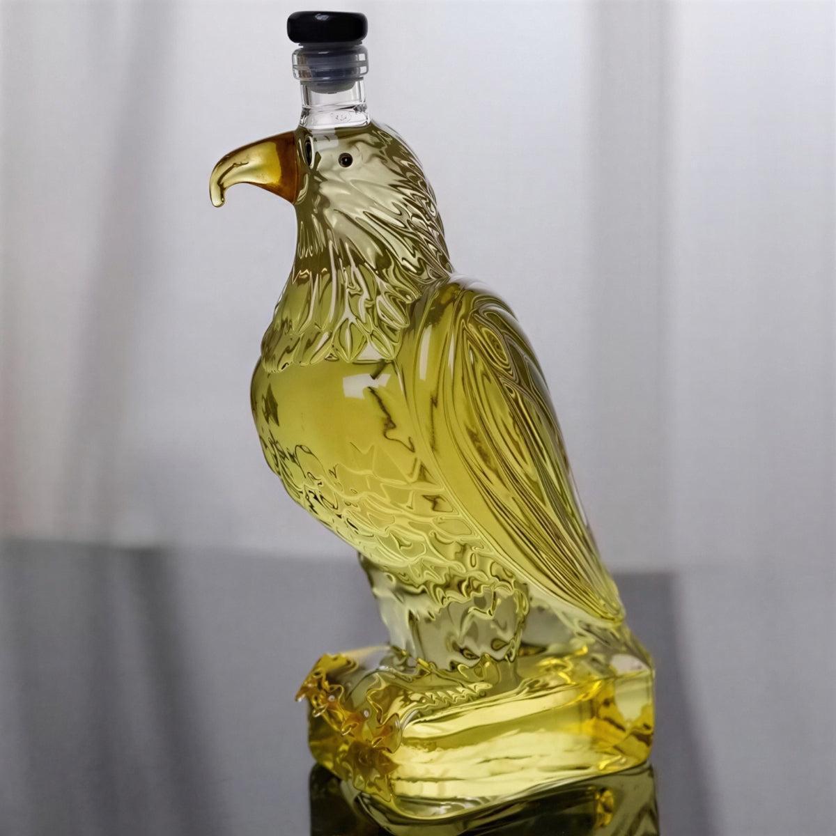 Eagle Styled Whiskey Decanter For Decorative Displays