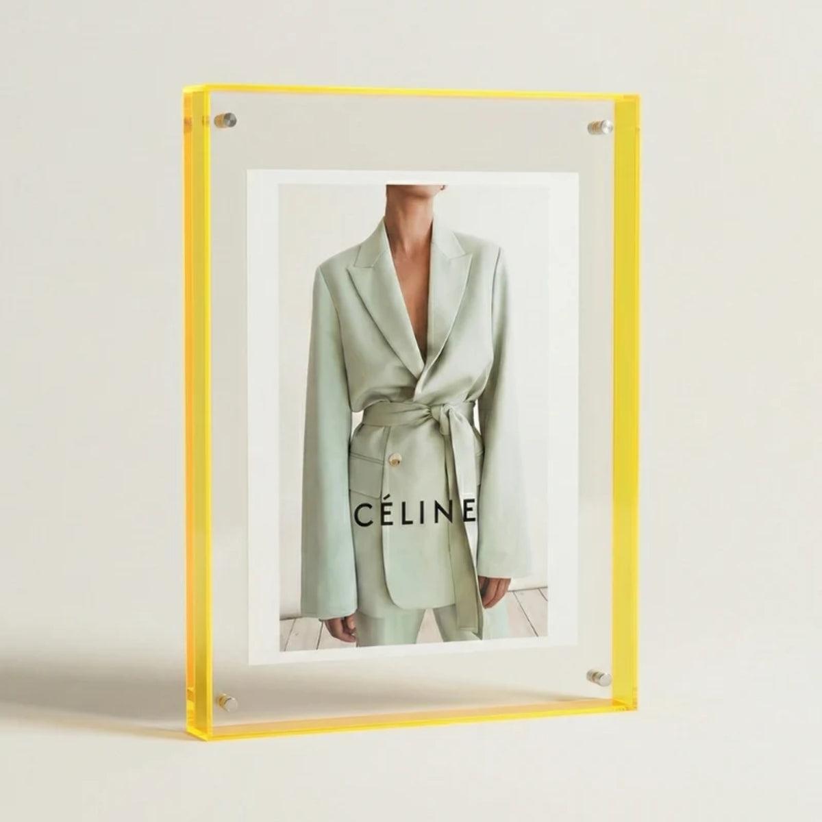 Gallery Wall Picture Frame Display With Vibrant Edge For Framed Photos And Posters