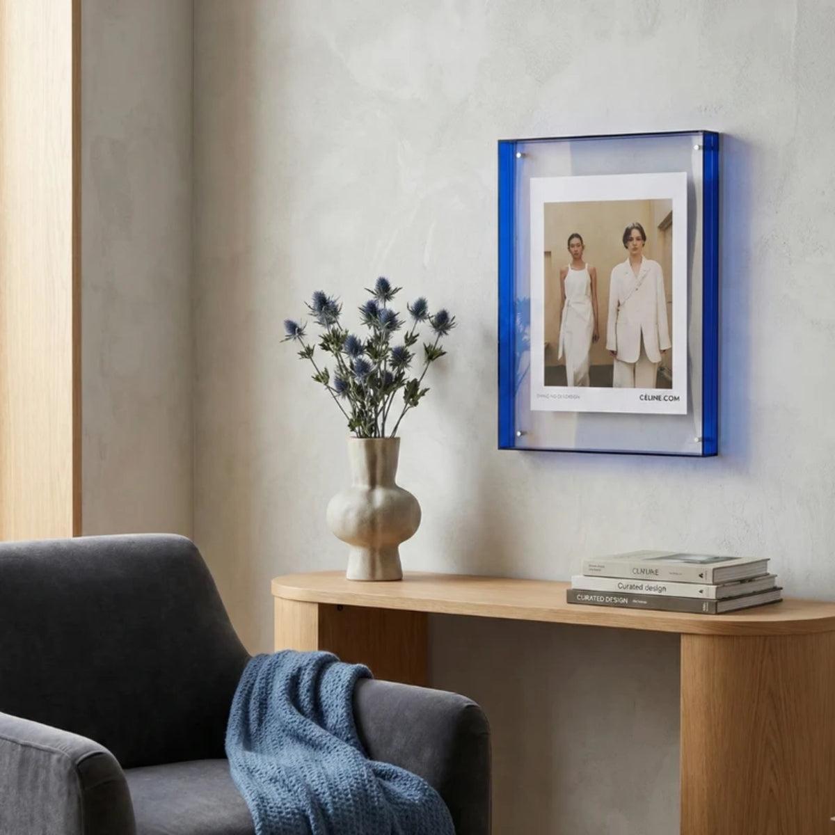 Gallery Wall Picture Frame Display With Vibrant Edge For Framed Photos And Posters