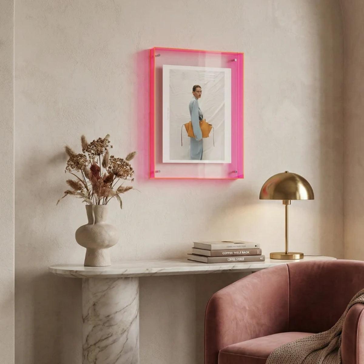 Gallery Wall Picture Frame Display With Vibrant Edge For Framed Photos And Posters