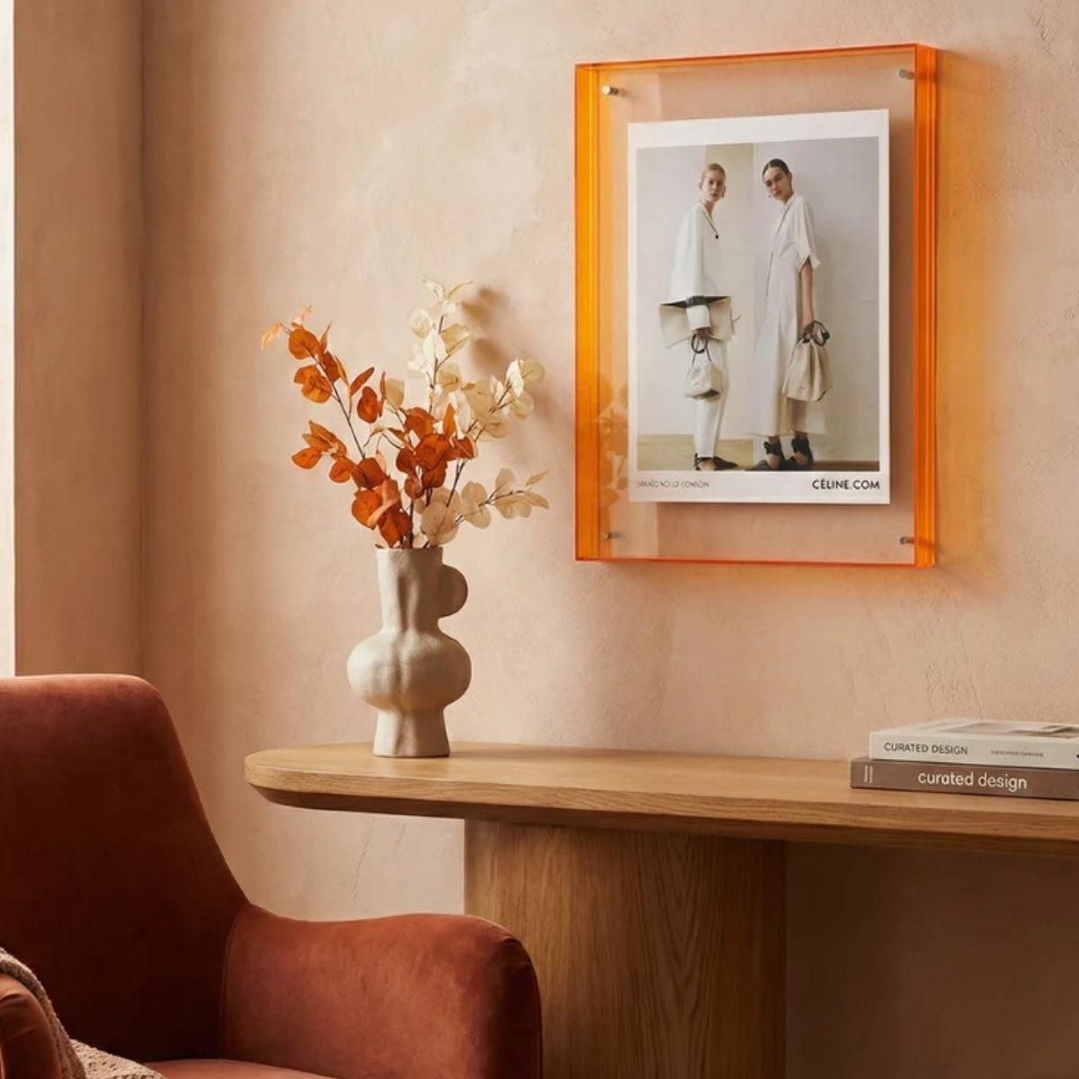 Gallery Wall Picture Frame Display With Vibrant Edge For Framed Photos And Posters
