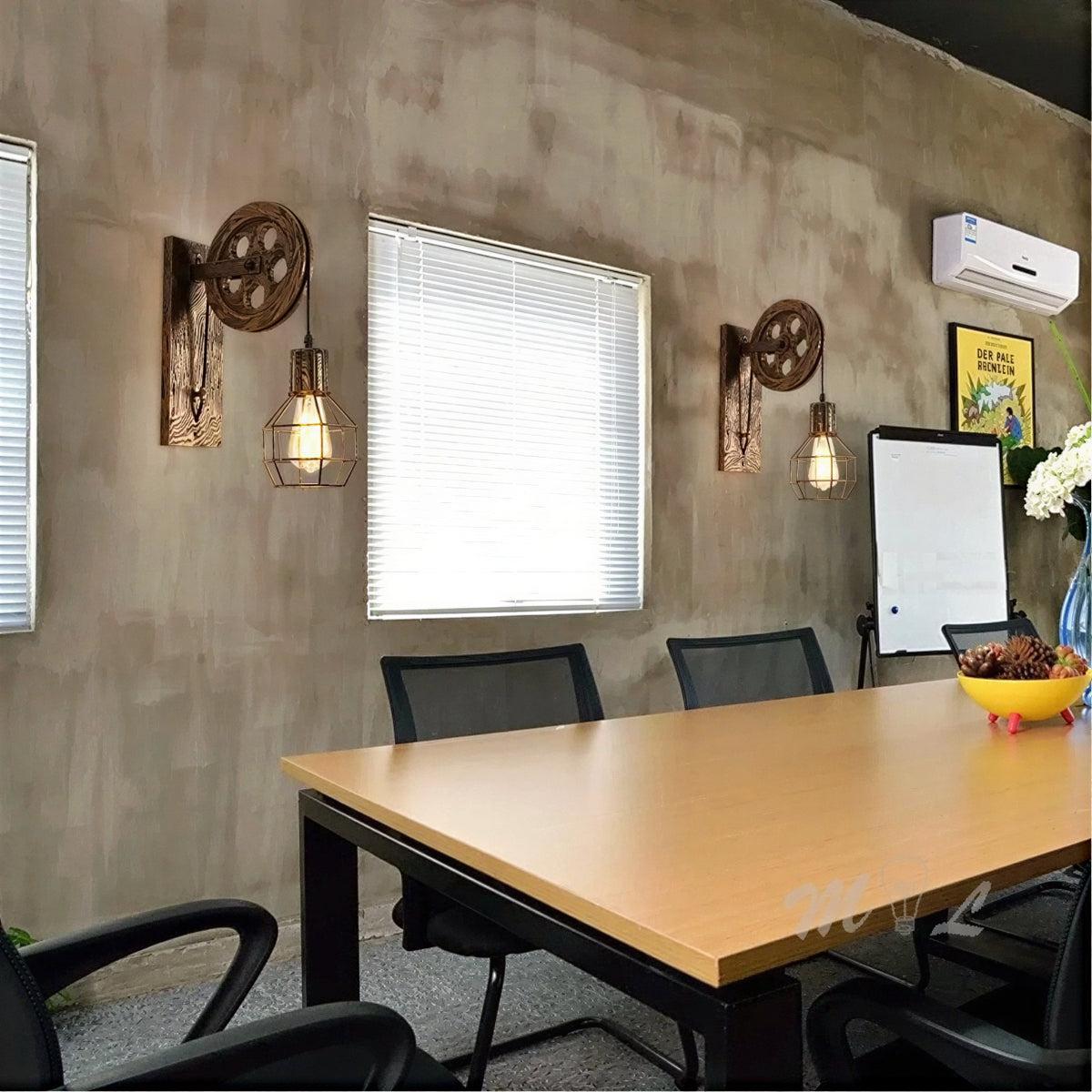 Industrial Retro Wall Sconce Lighting with Pulley Design
