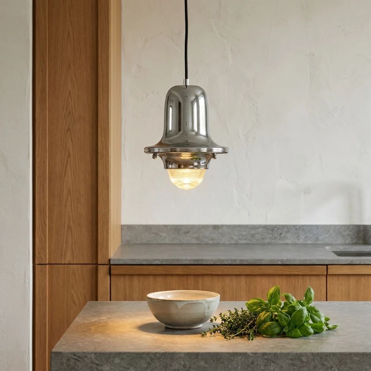 Minimalist Metal Hanging Pendant Lighting with Adjustable Cord