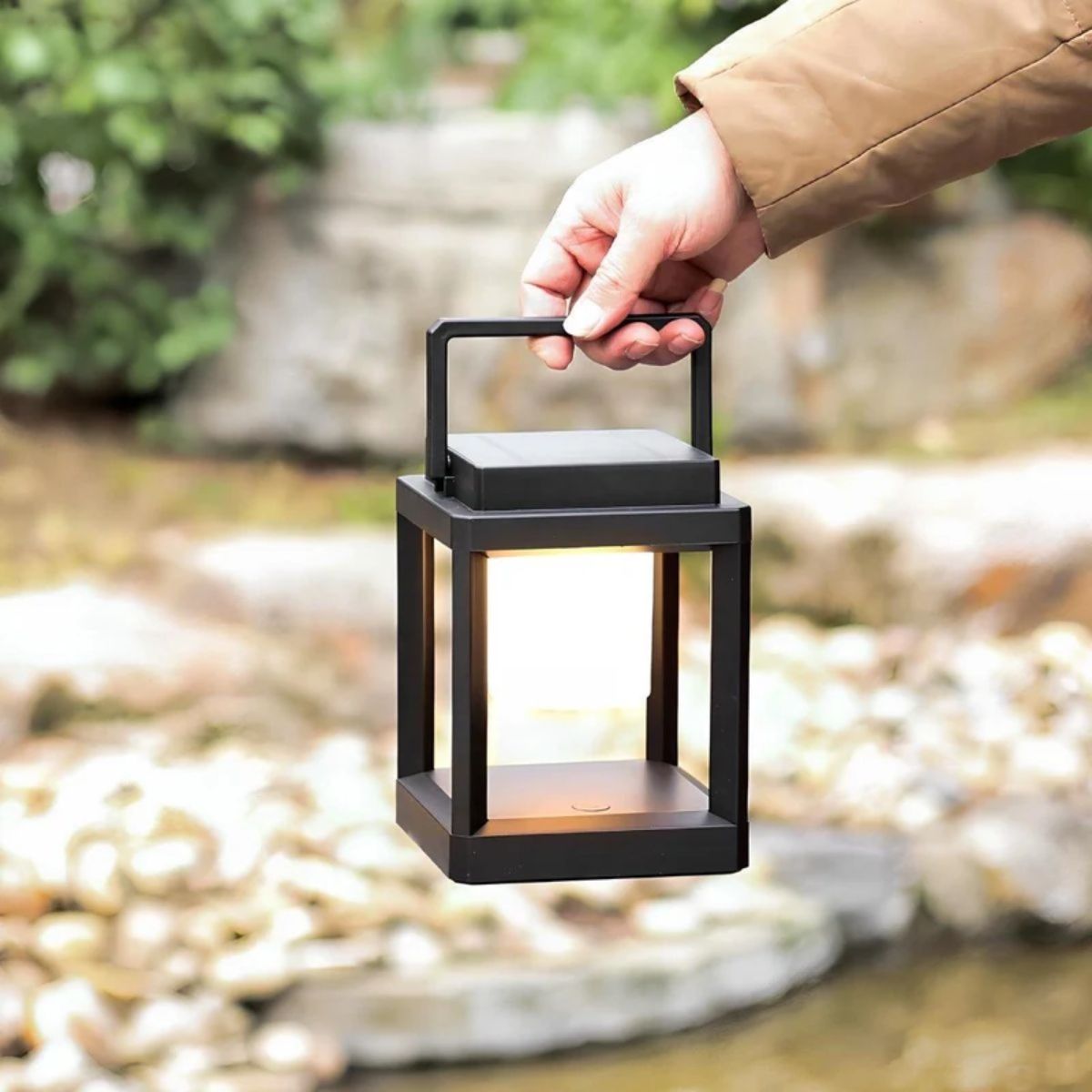 Outdoor Portable Rechargeable Solar Lantern With Cube Frame Shape
