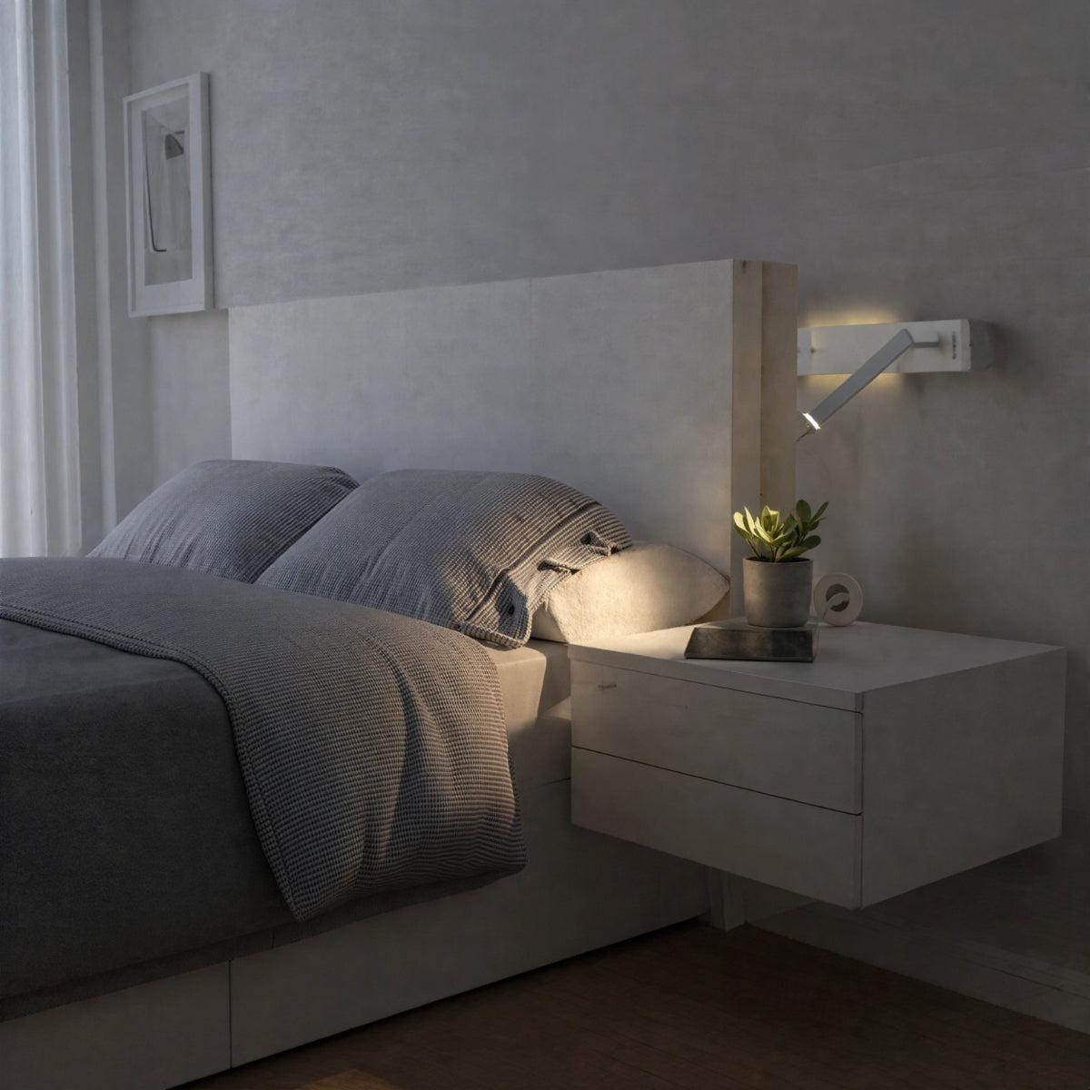 Reading Wall Mounted Light With Adjustable Integrated Focused Beam
