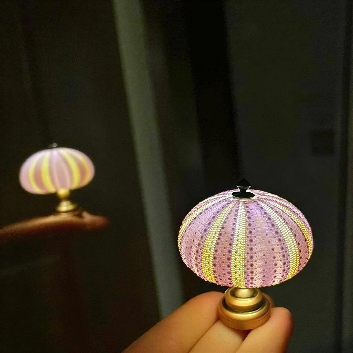 Sea Urchin Table Lamp With Ocean Lighting Design