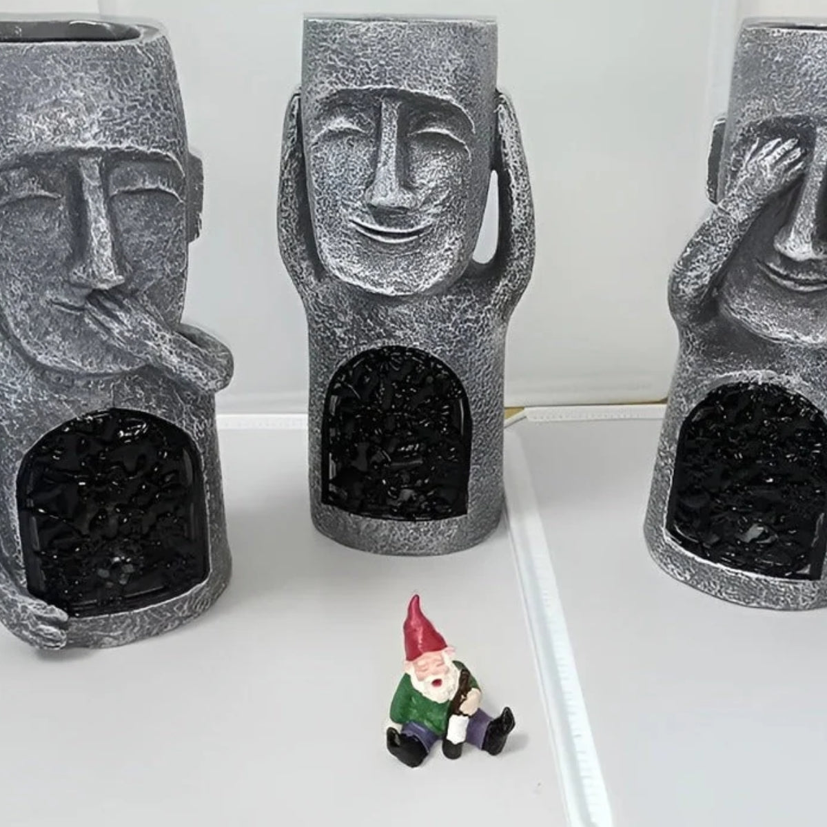 Solar Powered Easter Island Statue Yard Lights For Outdoor Gardens