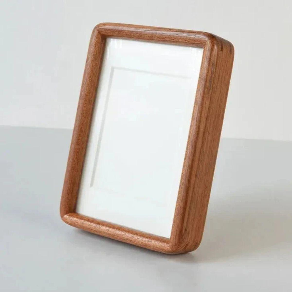 Solid Wood Picture Display Frame With Rounded Corners