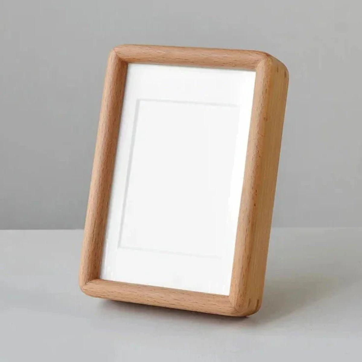 Solid Wood Picture Display Frame With Rounded Corners