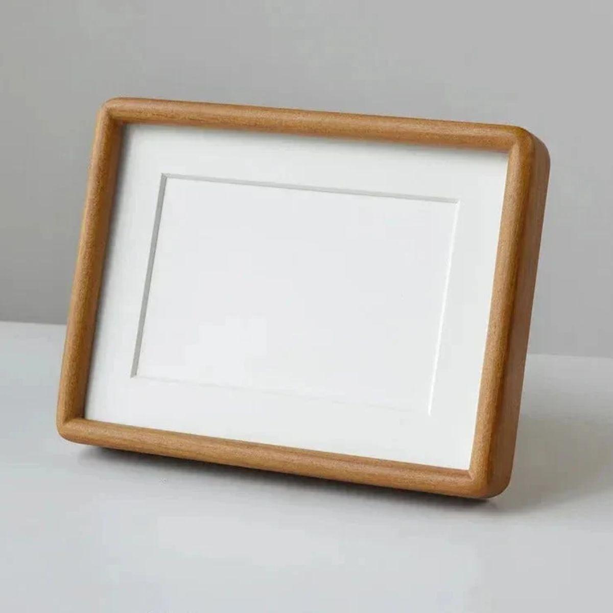 Solid Wood Picture Display Frame With Rounded Corners