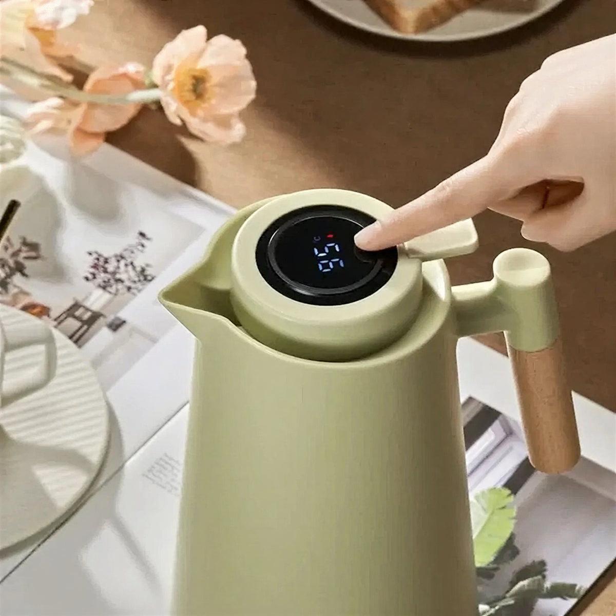 Thermal Insulated Temperature Controlled Jug With Temperature Display Lid