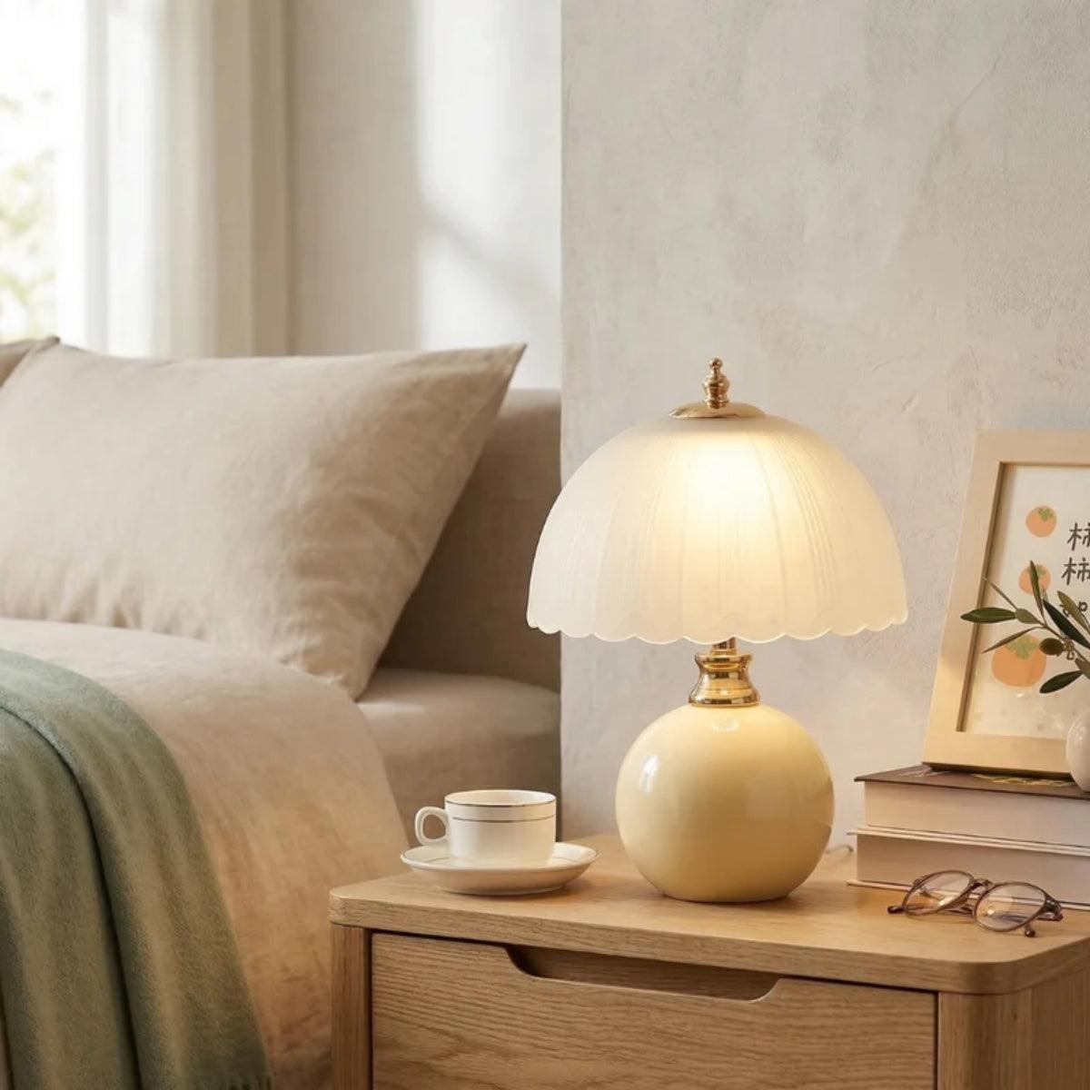 Vintage Bedside Table Lamp With Scalloped Dome Shade